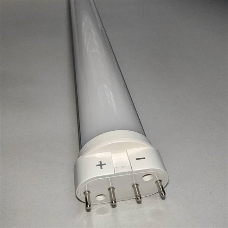 8W 1M 4-Pin Led Tube Light