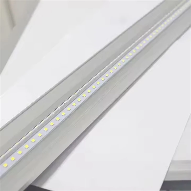 Led Batten Light 110-277V 20W 25W